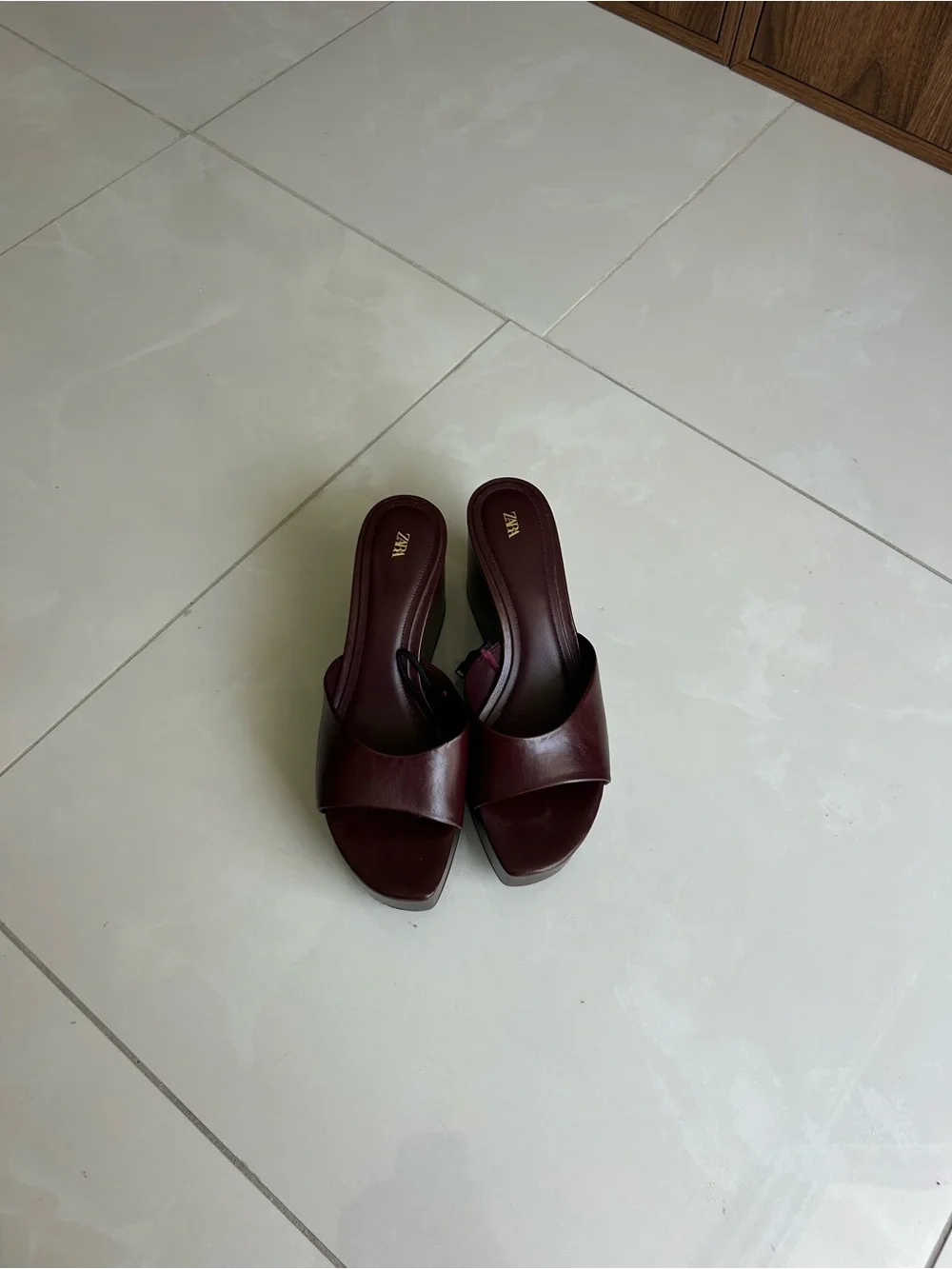 ZARA | Burgundy Platforms